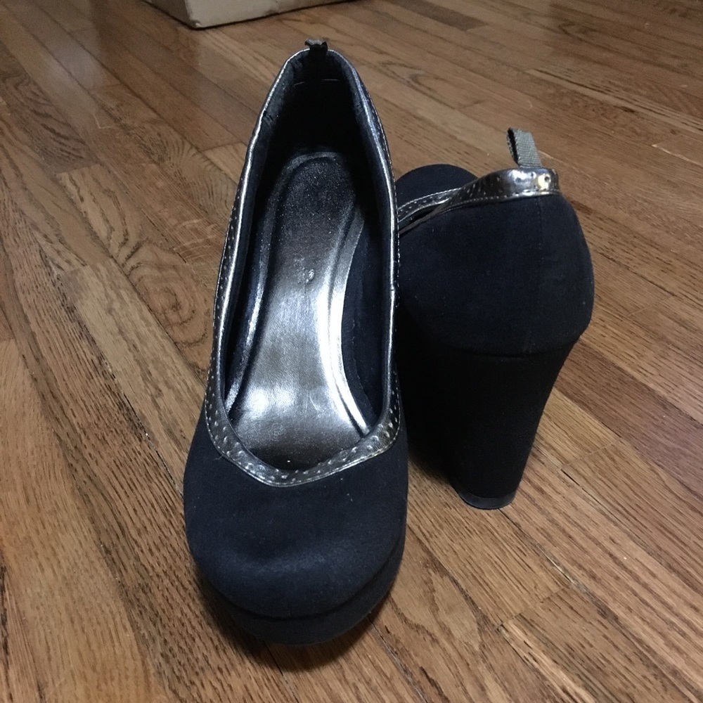 GAP Black Suede Platform Wedges w/ Silver details